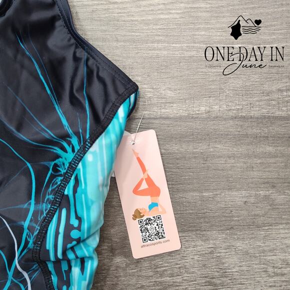 Charmo Sport One Piece Swimsuit Size M - Picture 4 of 7